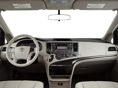 2013 Toyota Sienna LE