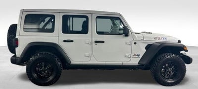 2025 Jeep Wrangler 4-Door Willys 4x4