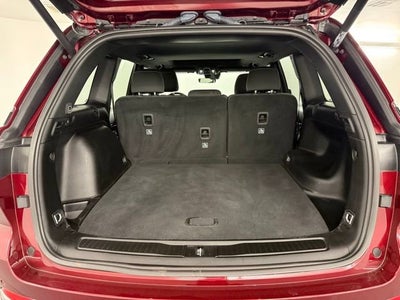 2025 Jeep Grand Cherokee Laredo X 4x2