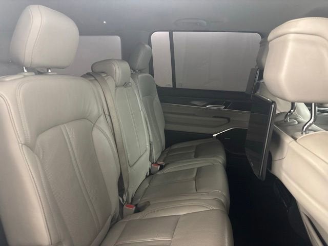 2022 Jeep Wagoneer Series III 4x4