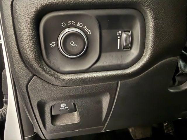 2022 RAM 1500 Tradesman Quad Cab 4x2 6'4" Box