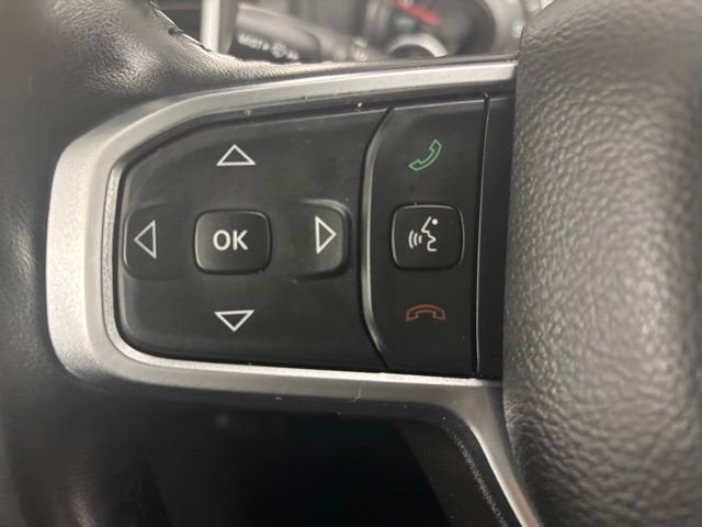 2022 RAM 1500 Big Horn Crew Cab 4x4 5'7" Box