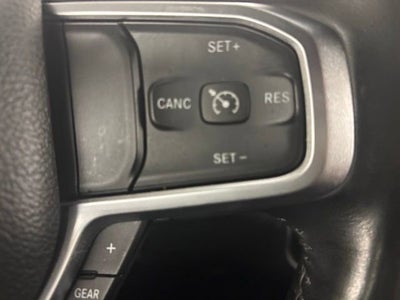 2022 RAM 1500 Big Horn Crew Cab 4x4 5'7" Box