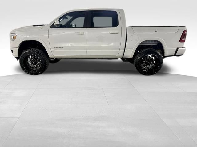 2020 RAM 1500 Laramie Crew Cab 4x4 5'7" Box