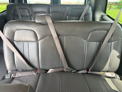 2023 Chevrolet Express Passenger 3500 1LS