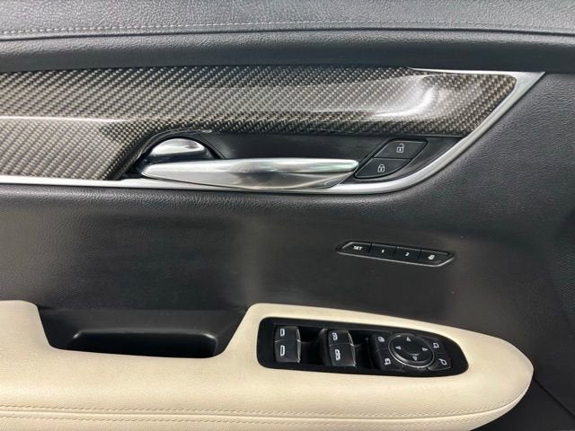 2020 Cadillac XT6 AWD Sport