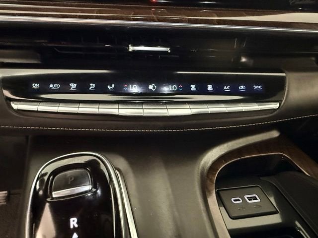 2022 Cadillac Escalade ESV Sport Platinum