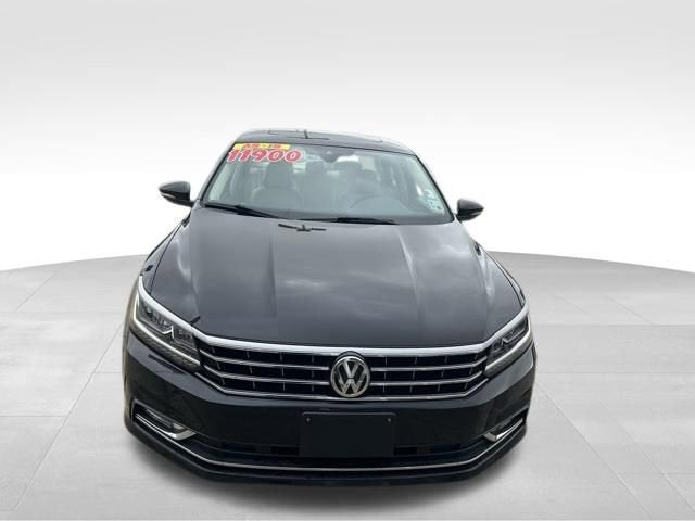 2017 Volkswagen Passat 1.8T SEL Premium