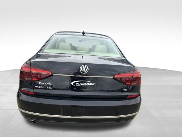 2017 Volkswagen Passat 1.8T SEL Premium