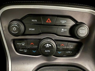 2019 Dodge Challenger SXT