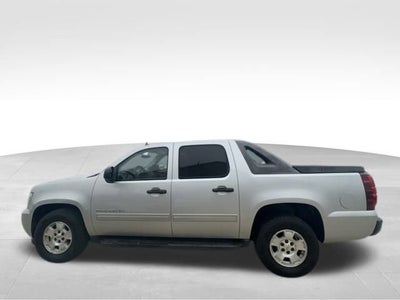 2010 Chevrolet Avalanche LS