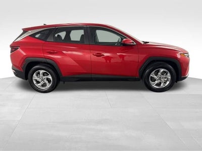 2023 Hyundai TUCSON SE