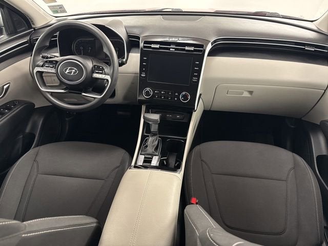 2023 Hyundai TUCSON SE