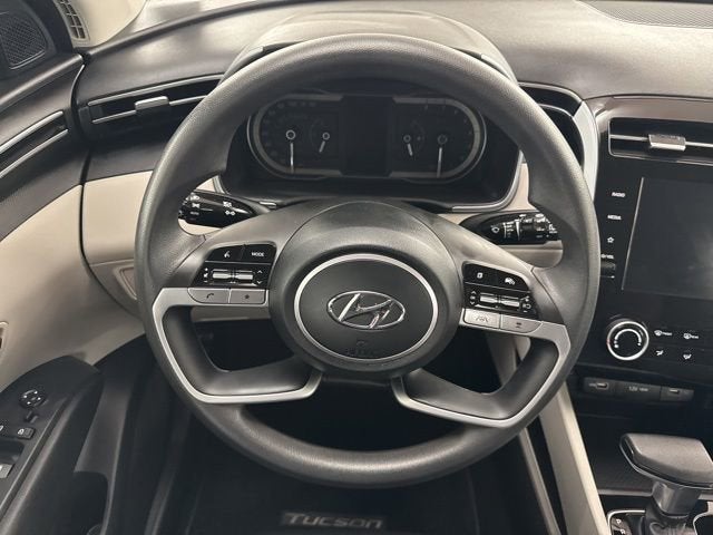 2023 Hyundai TUCSON SE