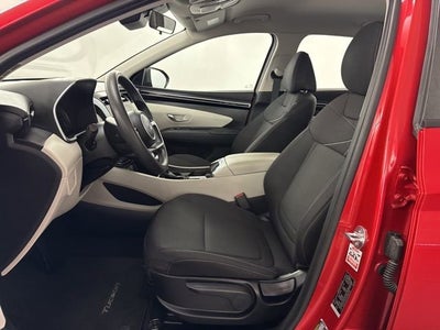 2023 Hyundai TUCSON SE