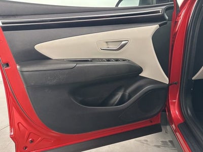 2023 Hyundai TUCSON SE