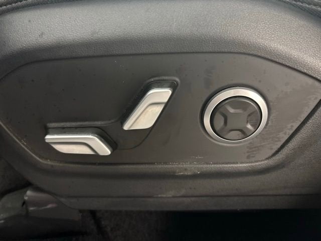 2025 Hyundai SANTA FE HYBRID Limited