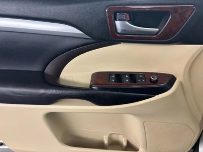 2016 Toyota Highlander XLE V6