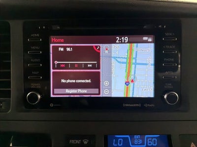 2020 Toyota Sienna XLE Auto Access Seat