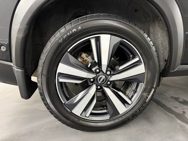 2023 Nissan Rogue SL FWD