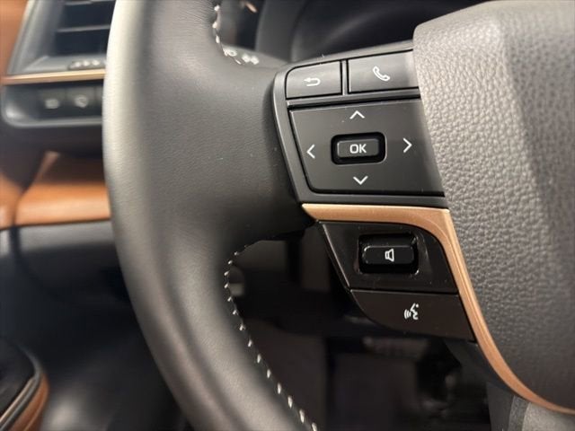 2025 Toyota Crown Signia Limited