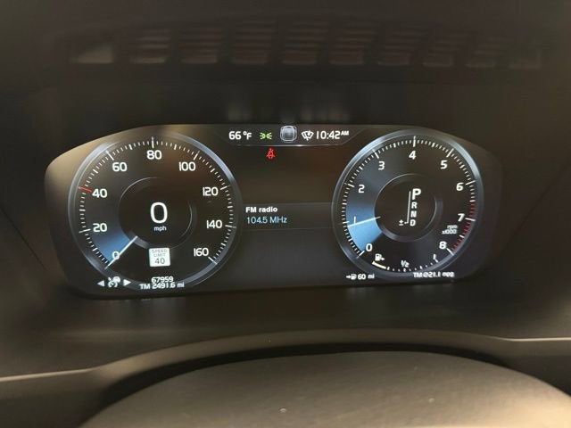 2019 Volvo XC90 T6 Momentum