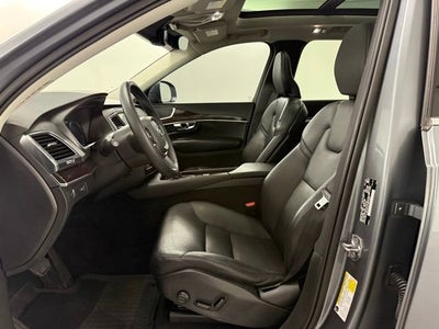 2019 Volvo XC90 T6 Momentum