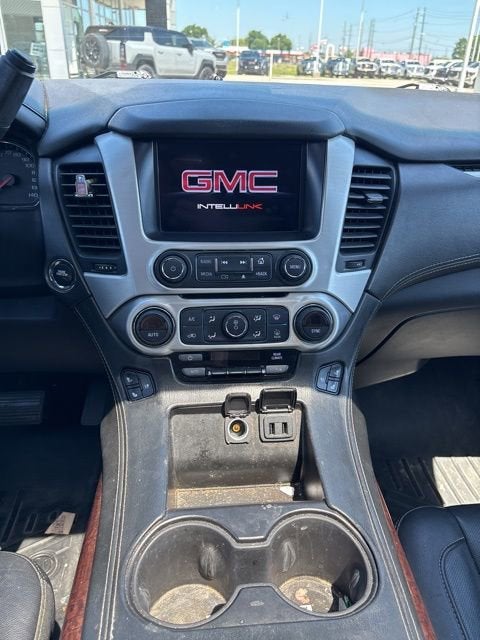 2017 GMC Yukon XL SLT