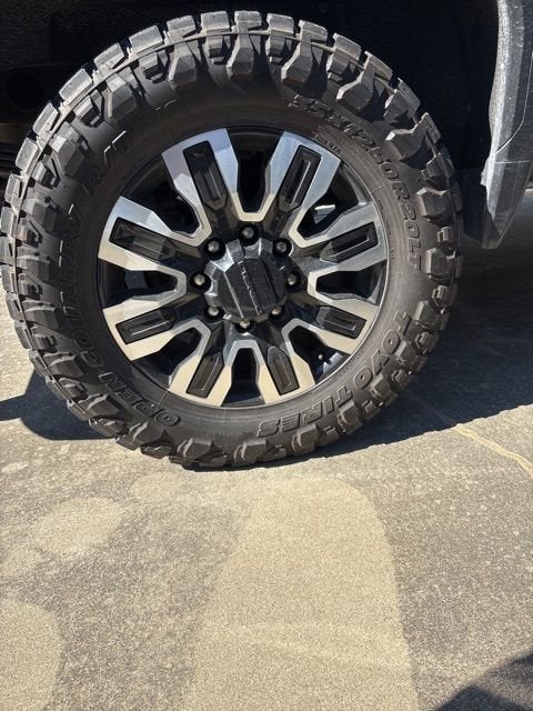 2024 GMC Sierra 2500 HD Denali