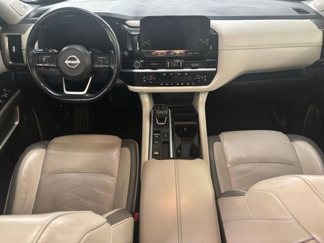 2022 Nissan Pathfinder Platinum