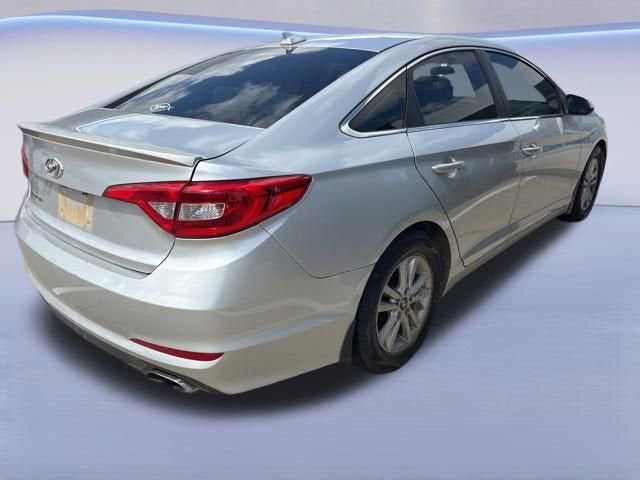 2015 Hyundai SONATA 2.4L SE