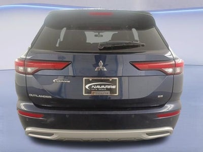 2024 Mitsubishi Outlander SE