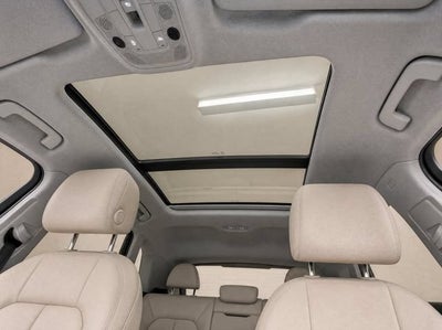 2021 Audi Q3 S line Premium