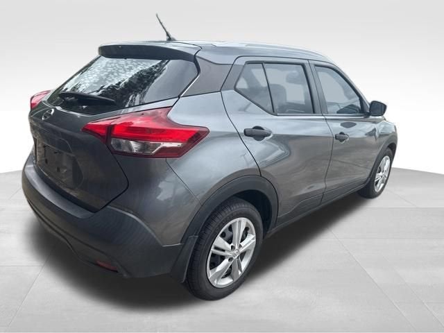 2019 Nissan Kicks S
