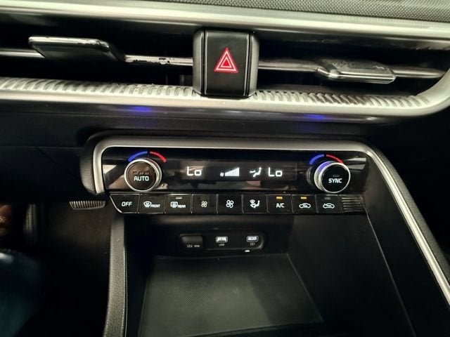 2022 Kia K5 LXS