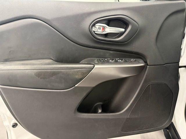 2019 Jeep Cherokee Latitude Plus FWD