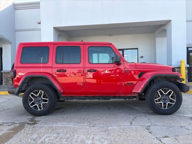 2025 Jeep Wrangler 4-Door Sahara 4x4