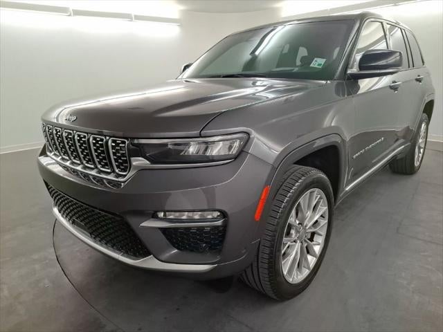 2023 Jeep Grand Cherokee Summit 4x2