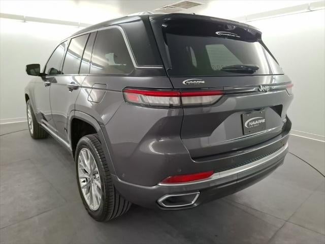 2023 Jeep Grand Cherokee Summit 4x2