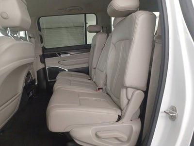 2024 Jeep Wagoneer L Series II 4x2