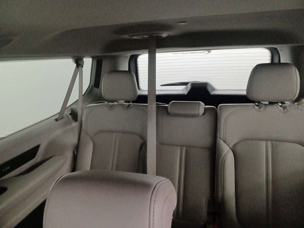 2024 Jeep Wagoneer L Series II 4x2