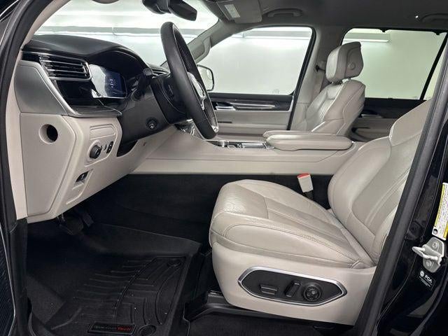 2022 Jeep Wagoneer Series III 4x2