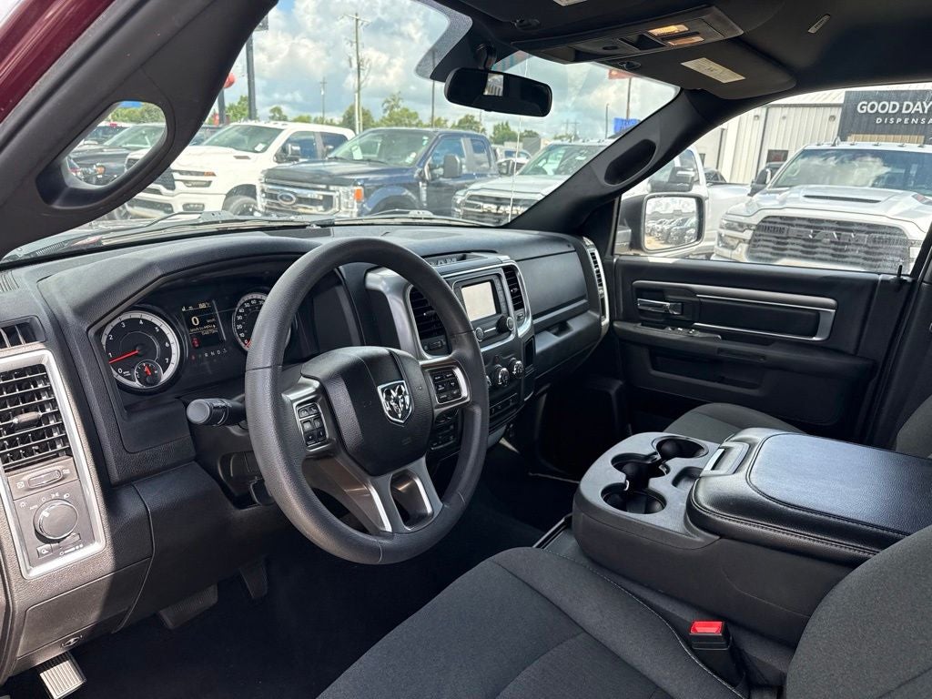 2024 RAM 1500 Classic Warlock Crew Cab 4x4 5'7' Box