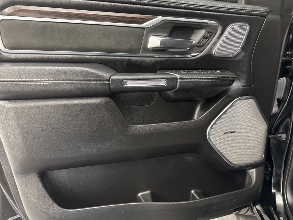 2025 RAM 1500 Laramie Crew Cab 4x2 5'7' Box