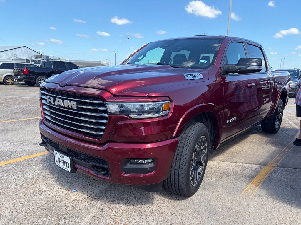 2025 RAM 1500 Laramie Crew Cab 4x2 5'7' Box