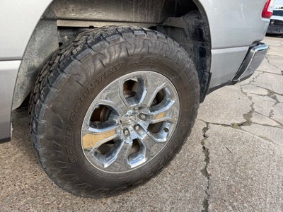 2022 RAM 1500 Big Horn Crew Cab 4x4 5'7' Box