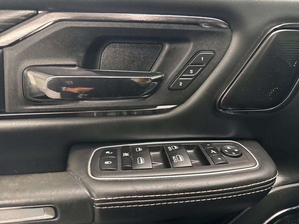 2023 RAM 1500 Limited Crew Cab 4x4 5'7' Box