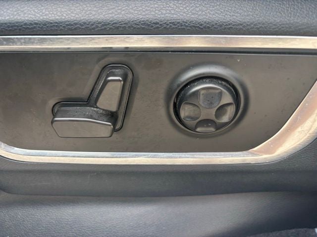 2022 RAM 1500 Limited Crew Cab 4x4 5'7' Box