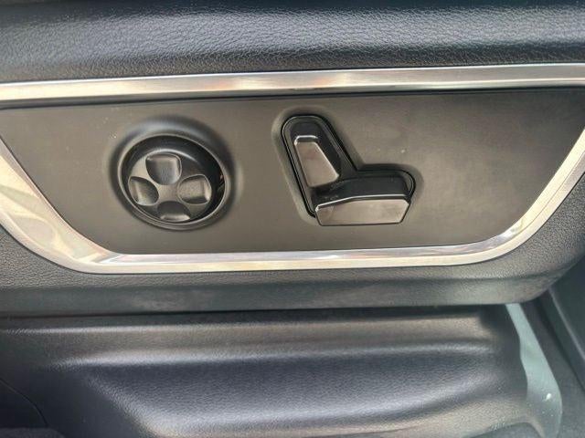 2022 RAM 1500 Limited Crew Cab 4x4 5'7' Box