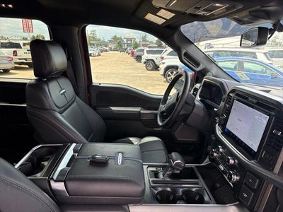 2025 Ford F-150 Platinum